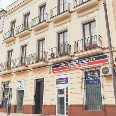 Apartamentos Puerta Sevilla Jerez de la Frontera Ngoại thất bức ảnh